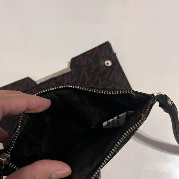 Jones New York Wallet - Picture 5 of 11